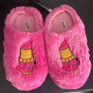 NWOB Girls Shopkins slippers